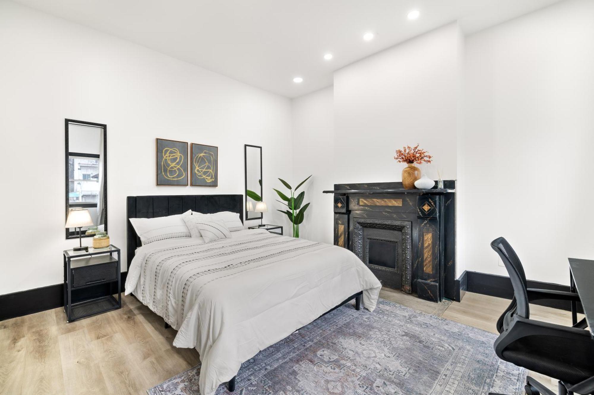 Heart Of Downtown, 5 Mins To Andy Warhol Museum, Parking Available, Private Fenced Backyard, Smart Tv, Washer And Dryer In Unit Сasa de vacaciones Pittsburgh